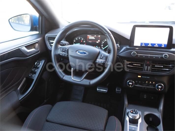 FORD Focus 1.0 Ecoboost STLine Auto