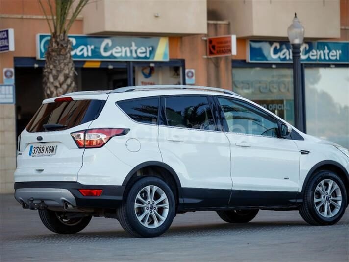 FORD Kuga 2.0 TDCi 4x4 ASS Titanium
